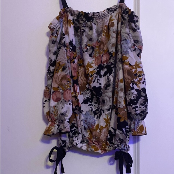 Brown and Gray Ruched Camisole with Tie Front - Picture 2 of 2